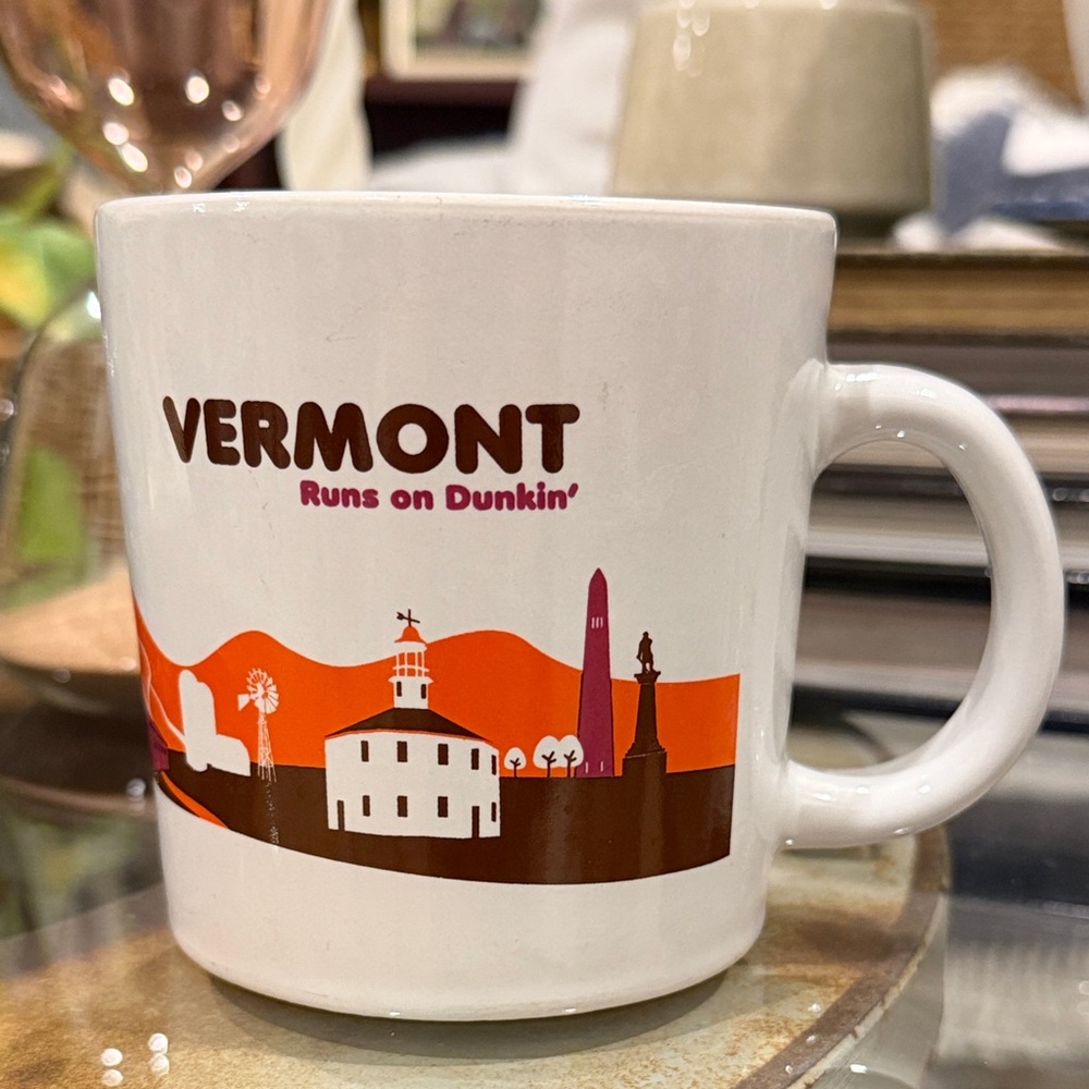 Dunkin’ Donuts Vermont White Mug 2013 Destinations collection